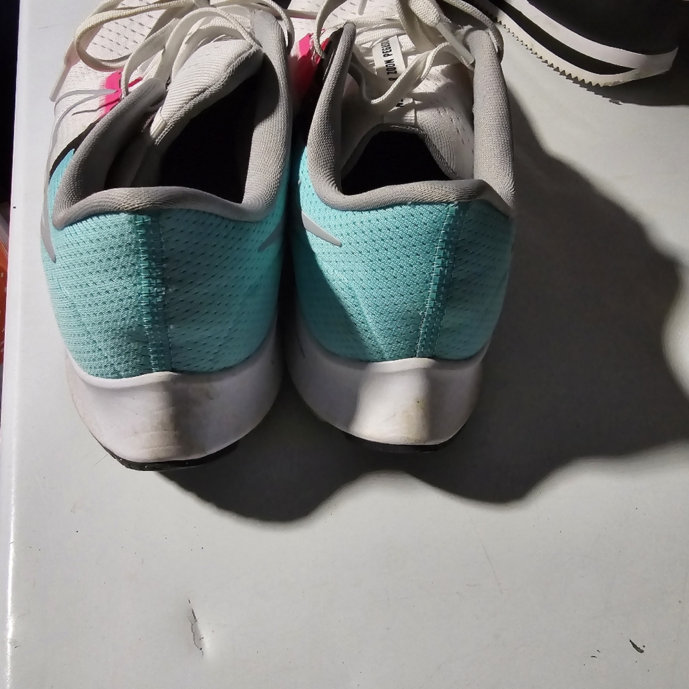 nike - Picture 5 of 7